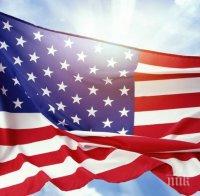 Националният флаг на САЩ ще бъде спуснат наполовина в знак на траур за убитите полицаи в Далас