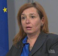 Зорница Русинова: 10 000 семейства повече ще получават детски надбавки

