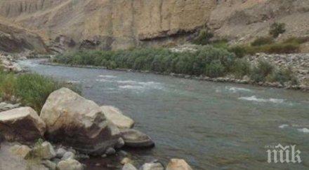 шок струма потече тъмнокафява рибарите потрес помнят такова нещо