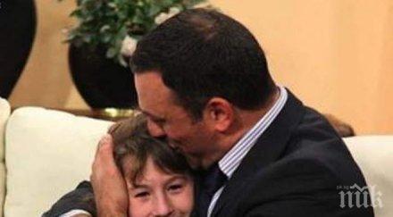 ужас щерката юксел кадриев изчезна водещият поболя притеснения