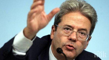 външният министър италия великобритания все остане