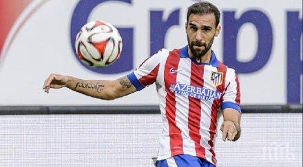 нюкасъл подсили защитник атлетико