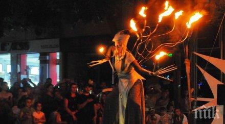 арт инсталация грейва плажа бургас