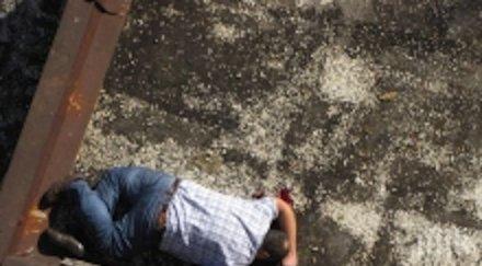 шокиращи разкрития самоубиеца враца баща хвърлил същия блок години