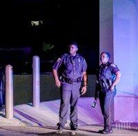 Пак драма в САЩ! Полицаи убиха чернокож само ден след трагедията в Далас