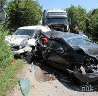 Пак кръв на пътя! Човек загина при челен удар между Пирдоп и София