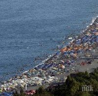 Турция чака 1 милион руснаци по курортите си тази година