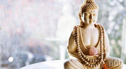 мианмар заплашва испанец депортация заради татуиран буда