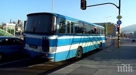 млн купуват стари автобуси армията