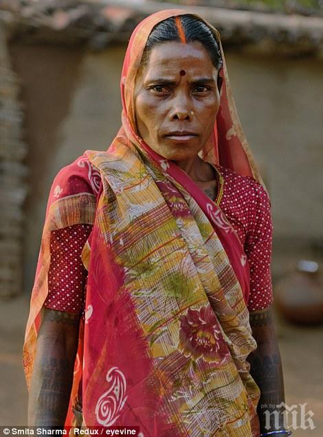 КРЪВ В ИНДИЯ! 21 души загинаха при улични безредици в Кашмир