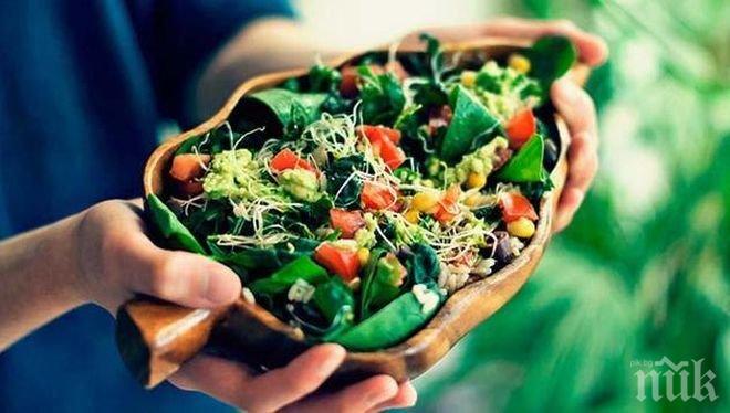 ПОТРЕС! Готвач се изгаври брутално с веганите, слагал им нарочно месо в храната