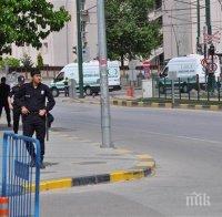 Франция затвори посолството си в Анкара и консулството в Истанбул