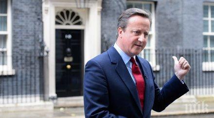 камерън напуска даунинг стрийт вижте щастливите моменти снимки видео