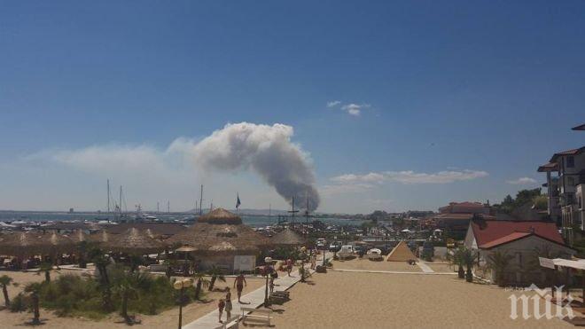 Нетът завря от пожара на морето, хвърчат люти клетви: Нека изгори целият Слънчак! 