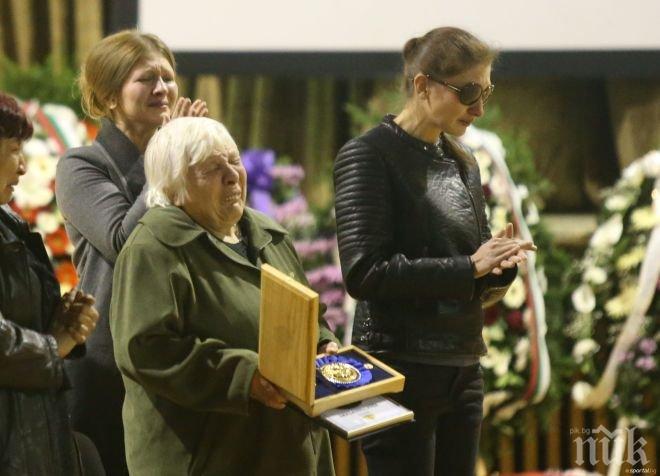 Майката на Туньо пет месеца след смъртта му: Не знам от какво умря Трифон! 