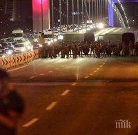 Повече от 120 души са задържани във връзка с опита за държавен преврат в Турция

