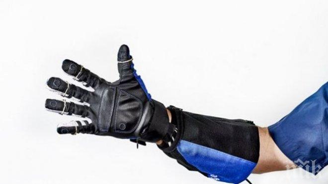 GM и НАСА направиха роботизирана ръкавица