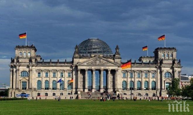 Германското правителство призова за респект към демократичния ред в Турция