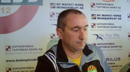 мъри стоилов контузиите лошия терен попречиха бием