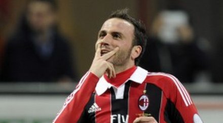 милан смачка лацио окупира третото