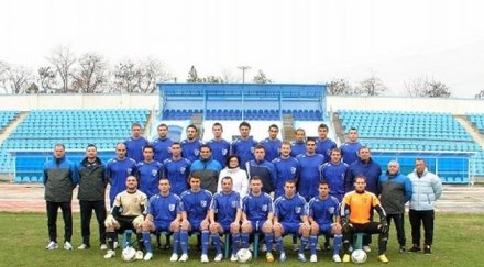 чужденец купи спартак плевен