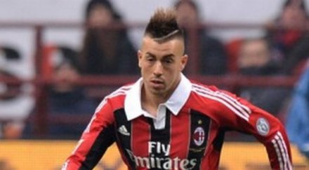 стефан шаарави остава милан 2018 година