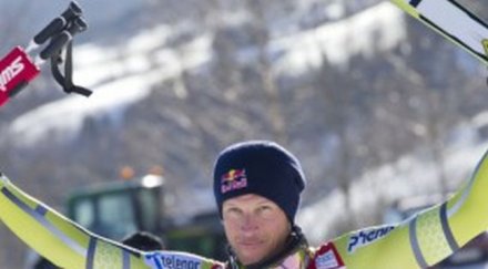 аксел лунд свиндал спечели малката супергиганския слалом