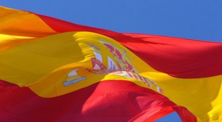 задържаха двама българи испания млн евро кеш