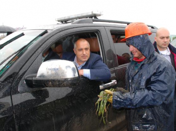 Борисов ни зарязва с най-лошите пътища в света