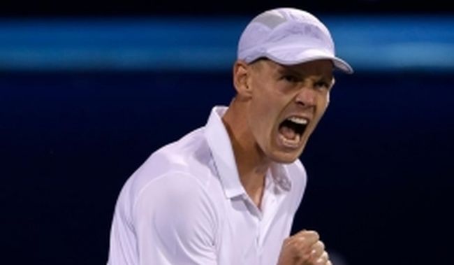 Федерер пропусна 3 мачбола и загуби от Бердих (Видео)