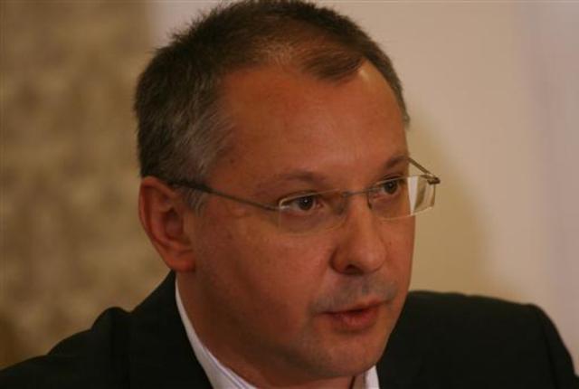 Станишев обеща обновяване в БСП