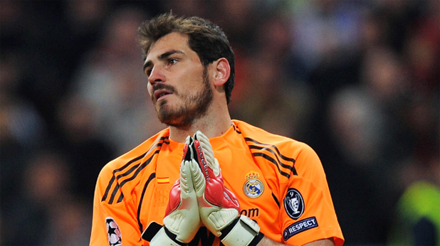 Икер Касияс започна тренировки с топка