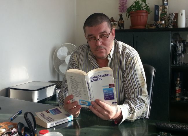 Цветанов е добър министър, но става смешен