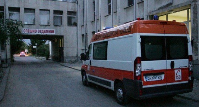 Младеж се нагълта с отрова за мишки