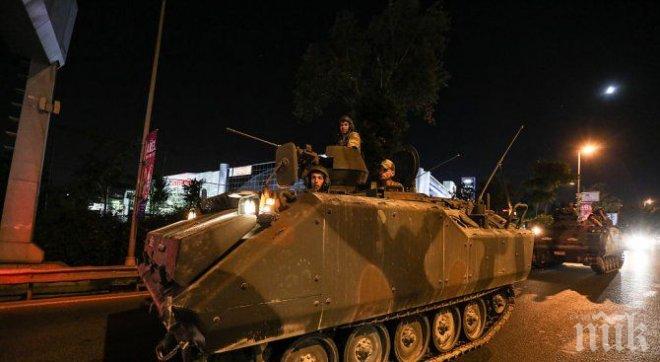 Арестите в Анкара продължават - още 72 войници са задържани