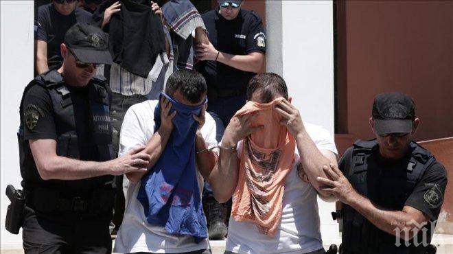 Гърция е започнала екстрадирането на войниците, участвали в преврата в Турция
