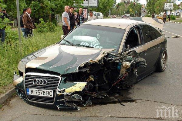 Куриоз: Трезвен шофьор нацели свой пийнал колега посред бял ден