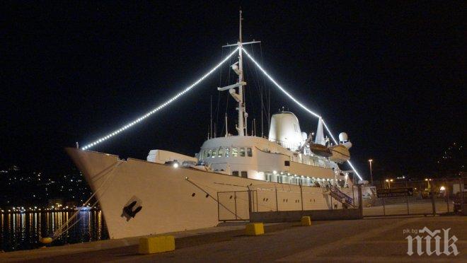 Саудитски принц избягал с яхтата си от Турция в Гърция заради опита за преврат