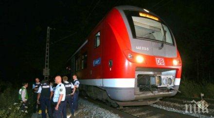 откриха ръчно нарисуван флаг нападателя германския влак