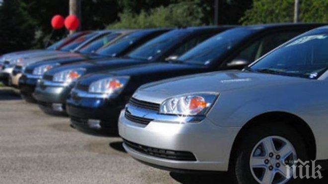 ПЪЛЕН АБСУРД! Стотици нови коли на трупчета заради нова наредба за техническите прегледи