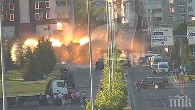 УНИКАЛНО ВИДЕО! Ето как удариха по въздух президентския дворец в Анкара 