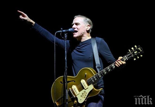 Брайън Адамс скърби за режисьора на “Хубава жена”