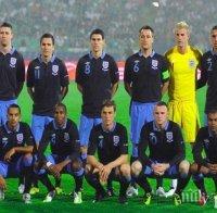 Секс скандал в Англия! Национал прави тройка, полицията го спасява