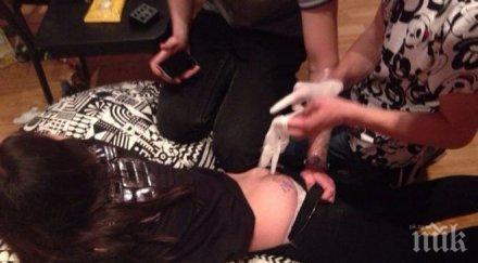 тинейджъри напиха момиче татуираха имената бедрото