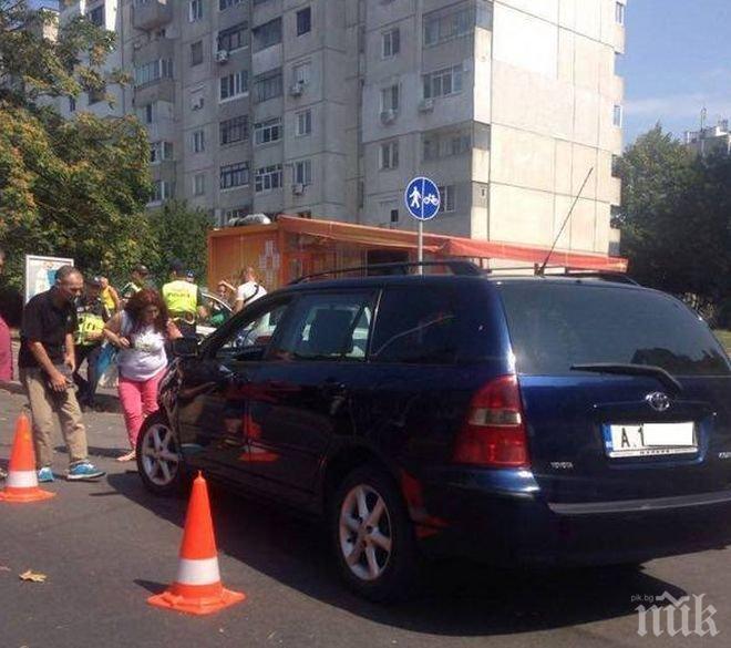 Зрелищна катастрофа между „Опел” и „Тойота” в Бургас