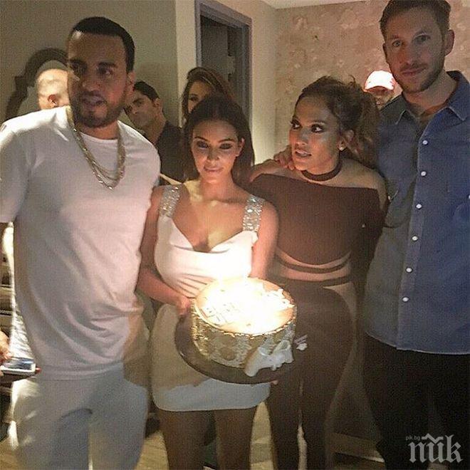 Джей Ло отпразнува рождения си ден полугола