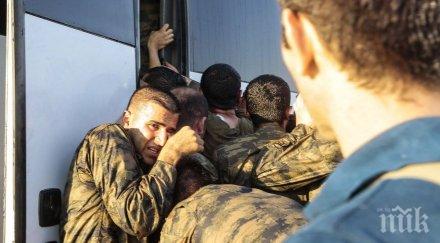 двама висши турски генерали подадоха оставка