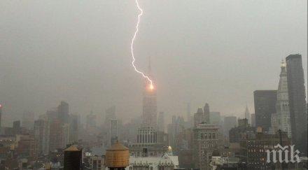 междузвездни войни мълния удари емпайър стейт билдинг йорк видео