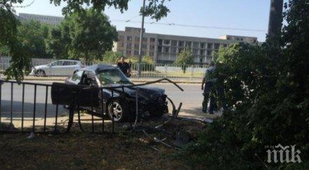 нов кървав инцидент пътя старозагорец бмв размаза дърво