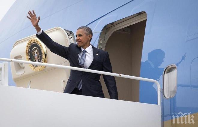  Самолетът на Обама разтърсен от турбулентност 